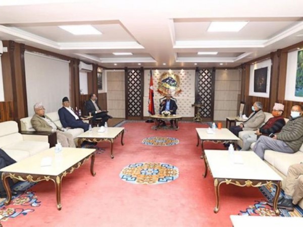 सत्ता गठबन्धनको बैठक बस्दै, राष्ट्रपतिको कदमबारे पनि छलफल हुने