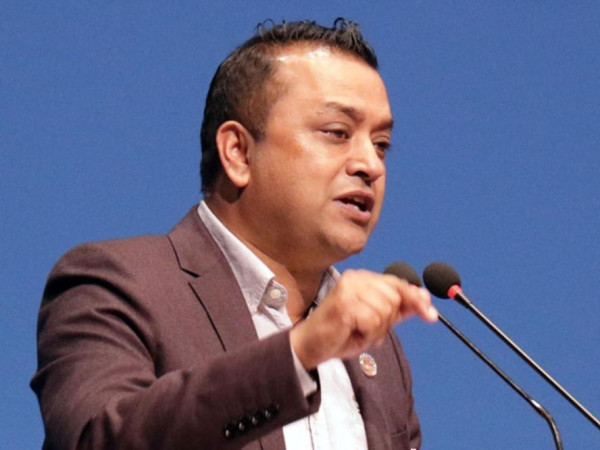 नेपालको राजनीतिलाई तीन पूर्वप्रधानमन्त्रीहरुले अखडा बनाउनु भयोः महामन्त्री थापा