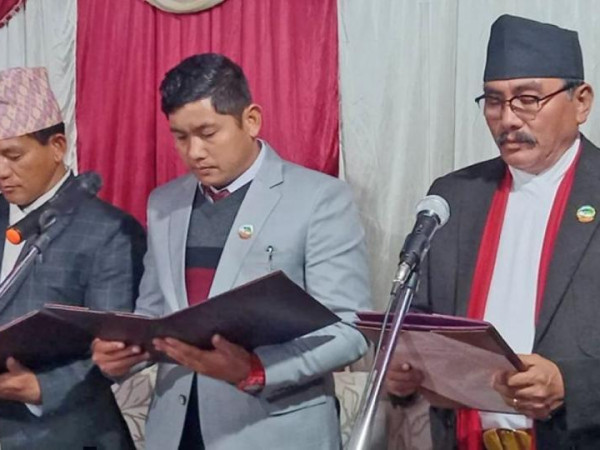गण्डकी प्रदेशमा ३ जना मन्त्रीले लिए शपथ