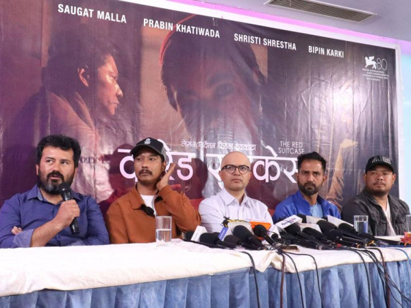 ‘विश्व बजारमा जान कठिन हुँदैन, फिल्मले माटोको सुगन्ध बोक्नुपर्छ’