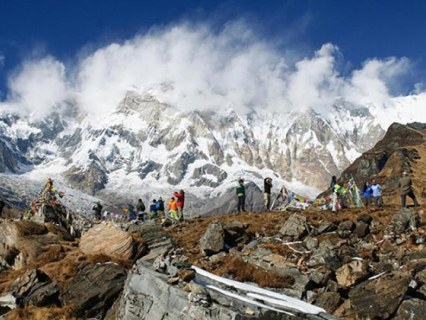 नेपाल आए २०२५ को पहिलो ६ महिनामा ५ लाख बढी पर्यटक